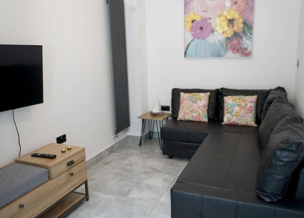 Luxury London Garden Home Sleep 7, 2 Mins To Metro Esterno foto