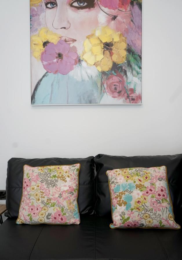 Luxury London Garden Home Sleep 7, 2 Mins To Metro Esterno foto
